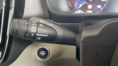 Volvo Xc40 1.5 T5 Recharge PHEV Ultimate Dark 5dr Auto Estate